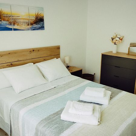Apartamentos La Capilla Vilanova de Arousa Zimmer foto
